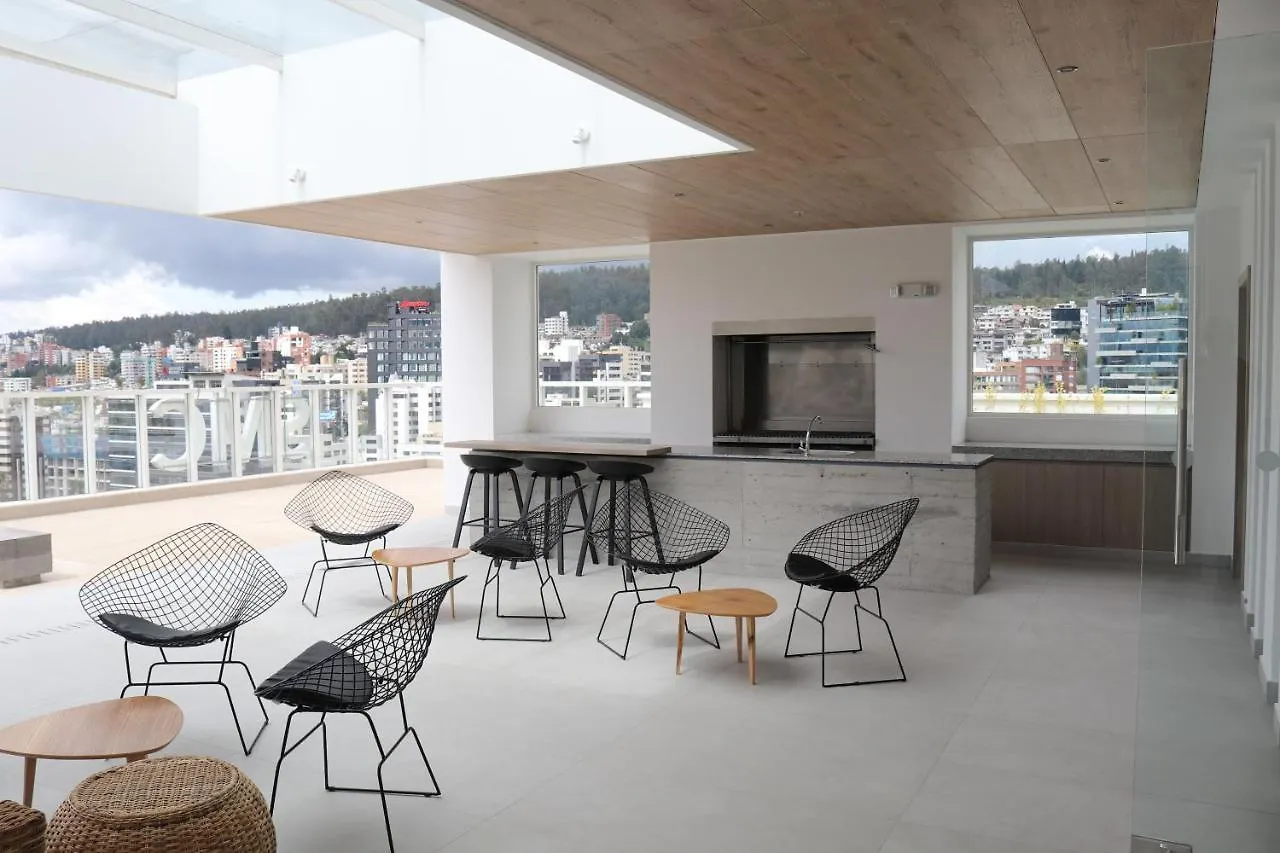 Appartamento Silver Studio Pool Comfy Garage Checkinec Quito