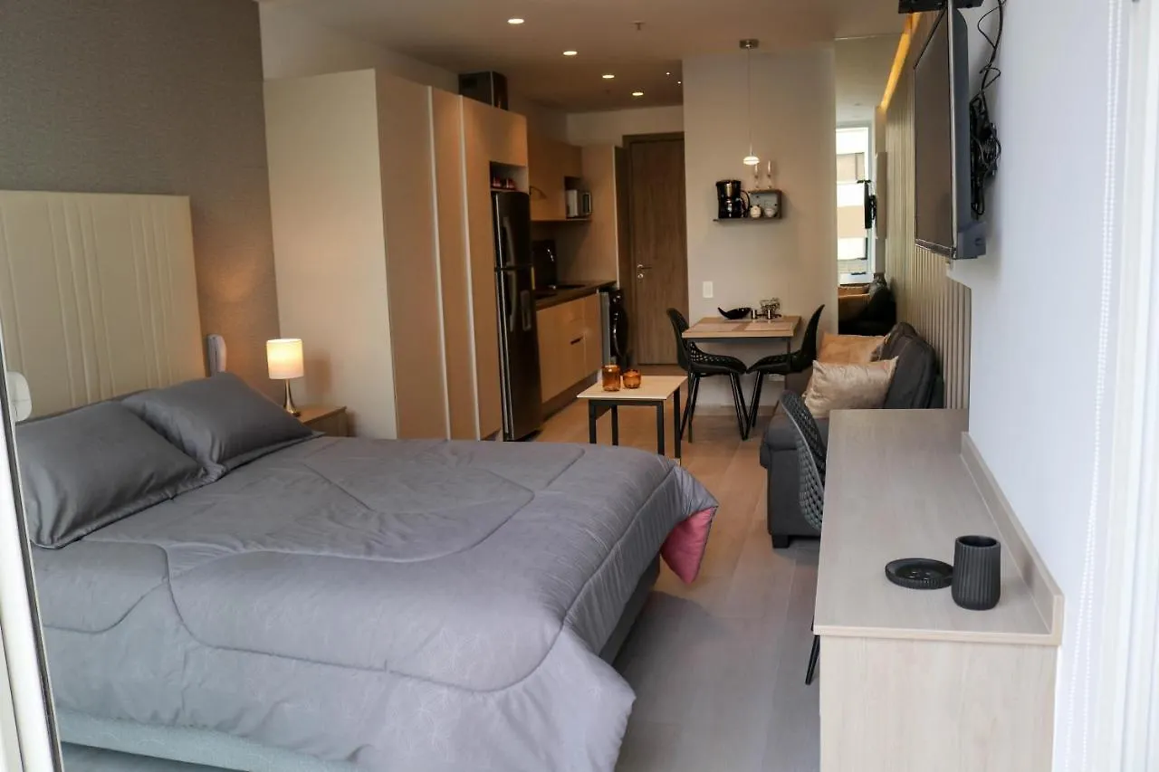 Lejlighed Silver Studio Pool Comfy Garage Checkinec Quito Ecuador