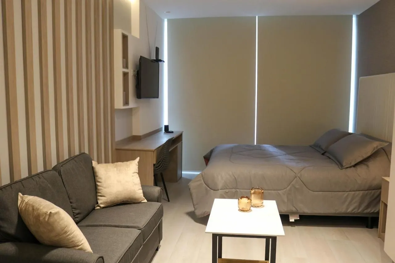 Apartamento Silver Studio Pool Comfy Garage Checkinec Quito